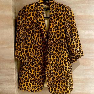 Zara  brand new animal print blazer size extra small -